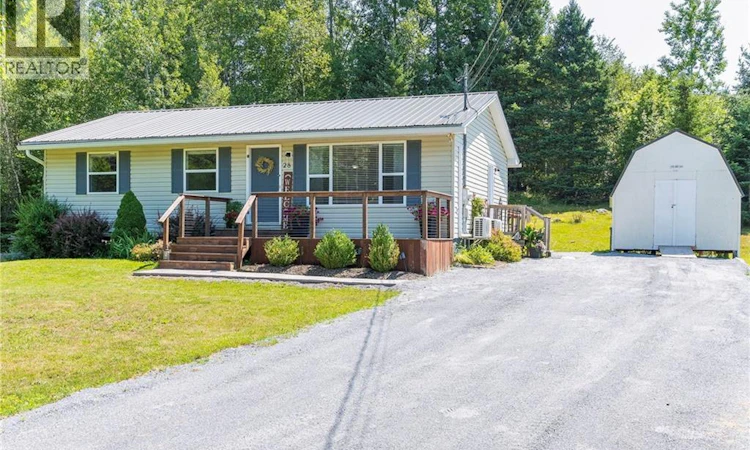 28 Loyalist Drive