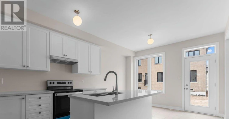 873 Logan Drive, Milton, ON, L9E 2C3 - 5