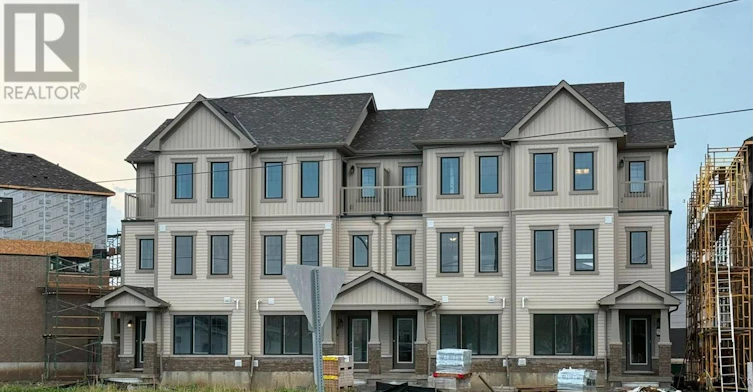 19 Vanderburgh Lane, Grimsby, ON, L2V 0R1