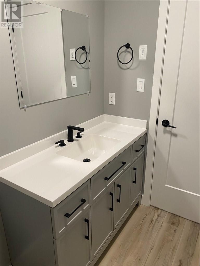 Main Floor-144 Meadowbrook Road, Greater Sudbury, ON, P0M 1B0 - 21