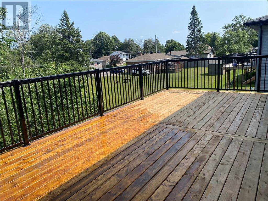 Main Floor-144 Meadowbrook Road, Greater Sudbury, ON, P0M 1B0 - 14