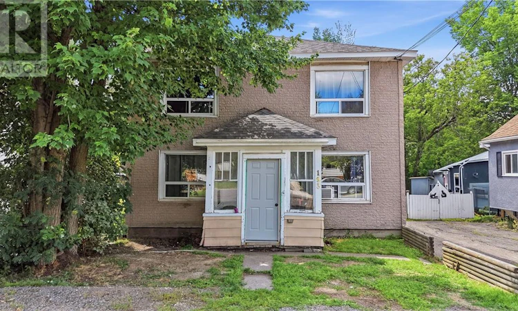 193 Dufferin Street