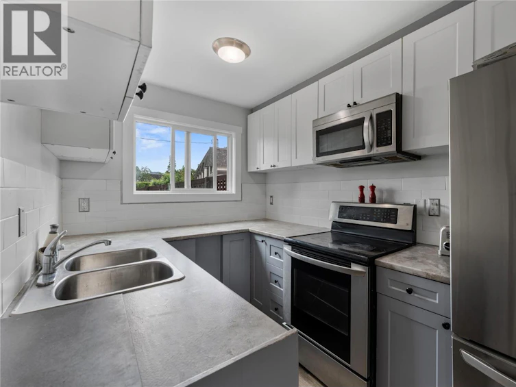 5-3135 Walnut Street, Kelowna, BC, V1W 3T6 - 3