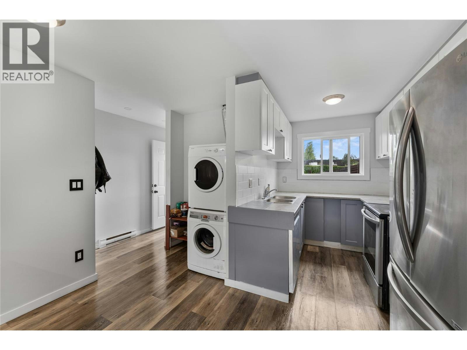 5-3135 Walnut Street, Kelowna, BC, V1W 3T6 - 4