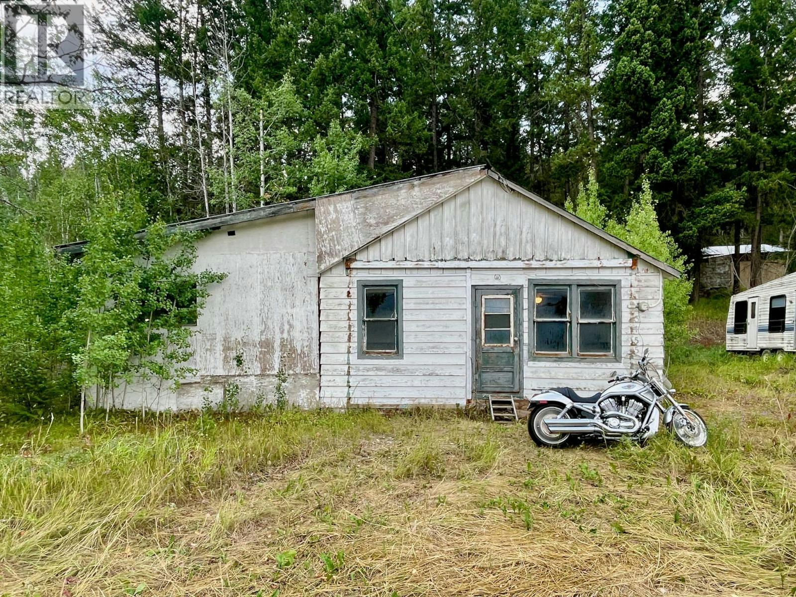 3455 Parson Frontage Road, Golden, BC, V0A 1L0