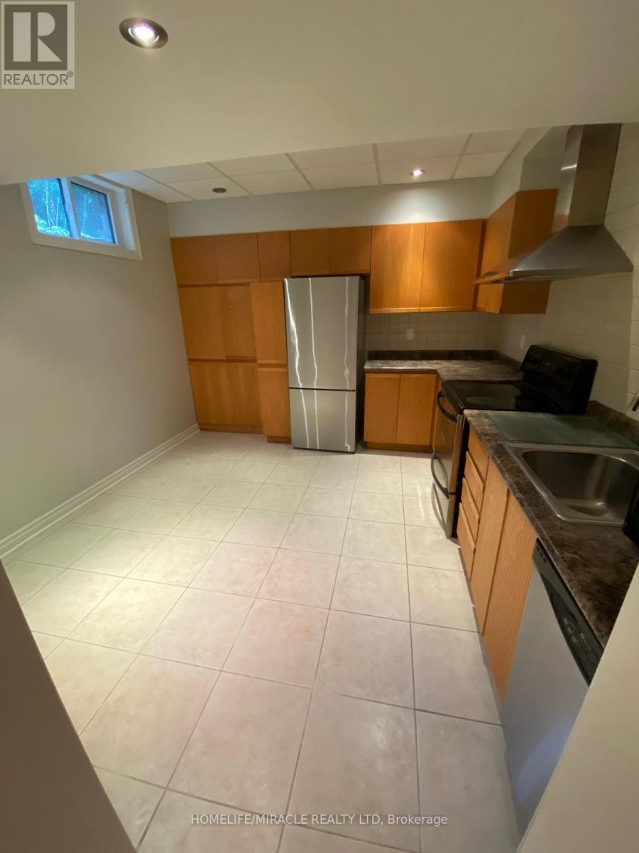 BASEMENT-46 Chatsworth Court, Vaughan, ON, L4L 7E9 - 8