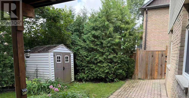 70 Closs Square, Aurora, ON, L4G 5H9 - 15