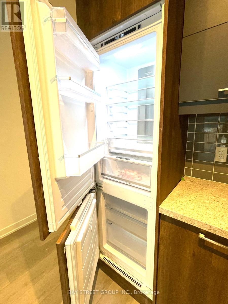 C-320-38 Simcoe Promenade, Markham, ON, L6G 0H7 - 11