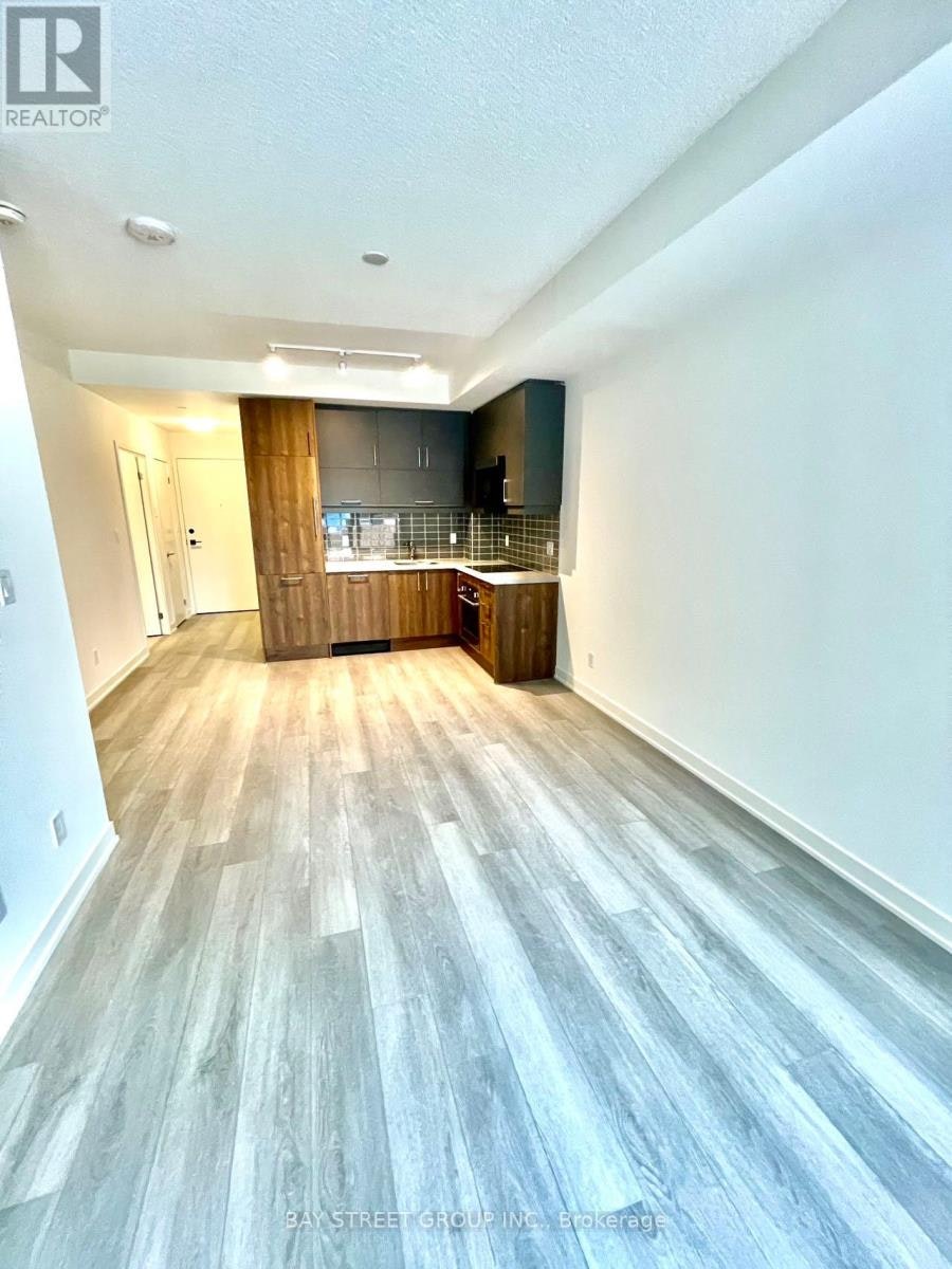 C-320-38 Simcoe Promenade, Markham, ON, L6G 0H7 - 8