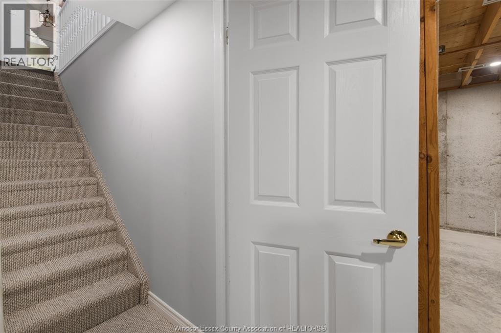 19 Malibu Drive, Leamington, ON, N8H 5G4 - 26