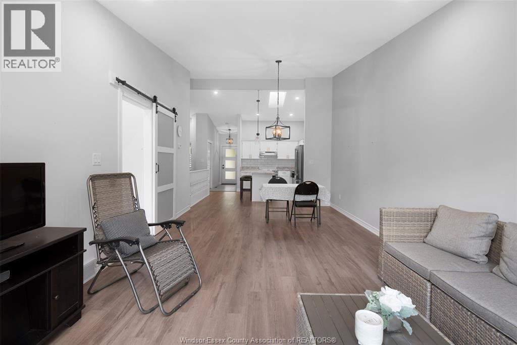 19 Malibu Drive, Leamington, ON, N8H 5G4 - 12