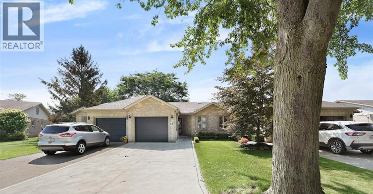 19 Malibu Drive, Leamington, ON, N8H 5G4 - 2