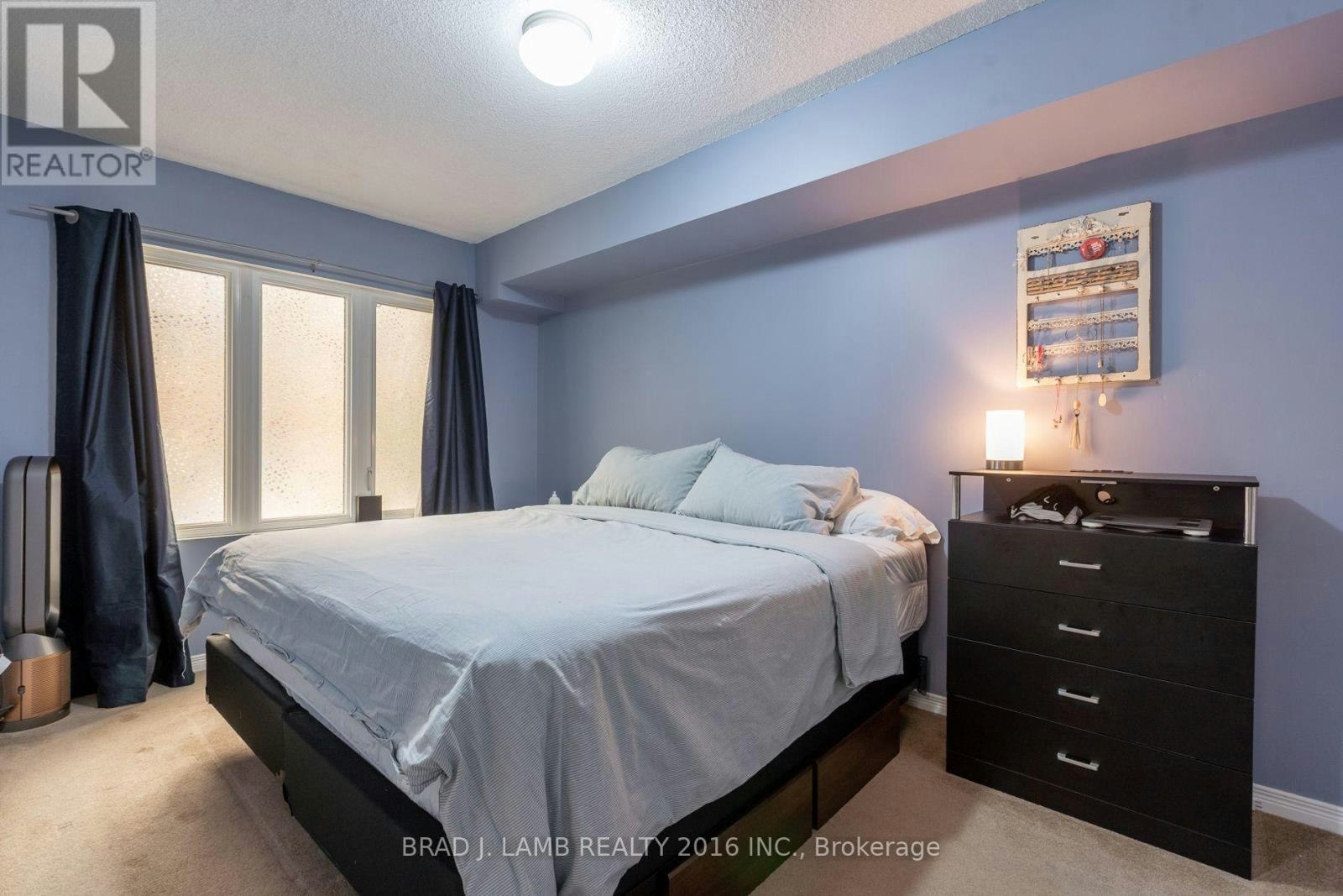 TH 137-25 Turntable Crescent, Toronto, ON, M6H 4K8 - 9