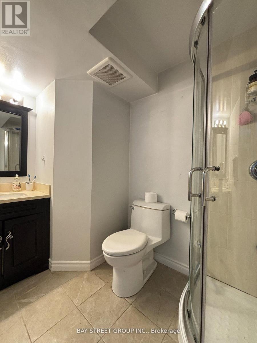 LOWER 1-1242 Mcbride Avenue, Mississauga, ON, L5C 1M8 - 21