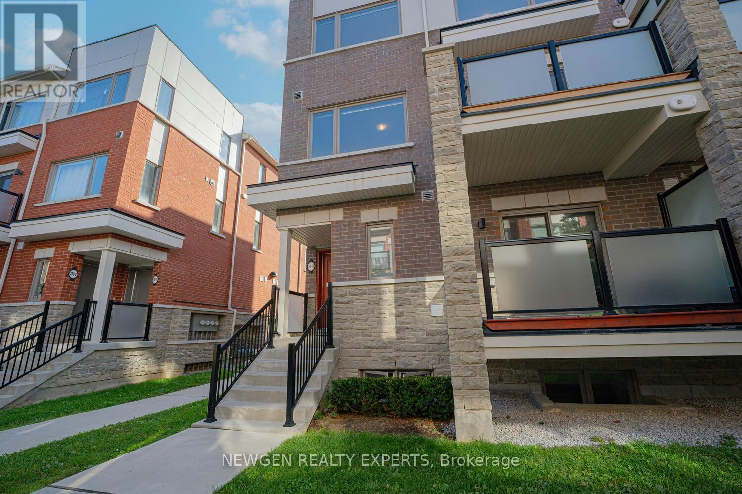13-240 Lagerfeld Drive, Brampton, ON, L7A 5G9 - 3