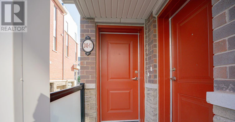 13-240 Lagerfeld Drive, Brampton, ON, L7A 5G9 - 4