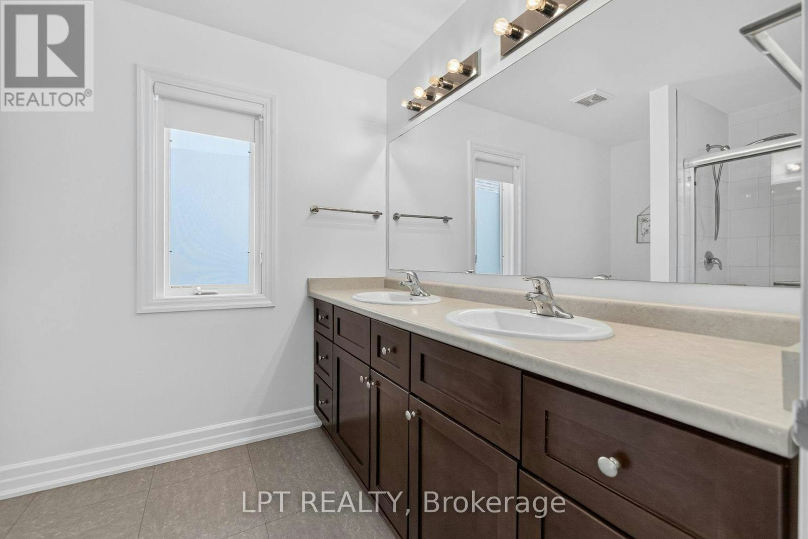 148 Hollybrook Trail S, Kitchener, ON, N2R 0M2 - 28