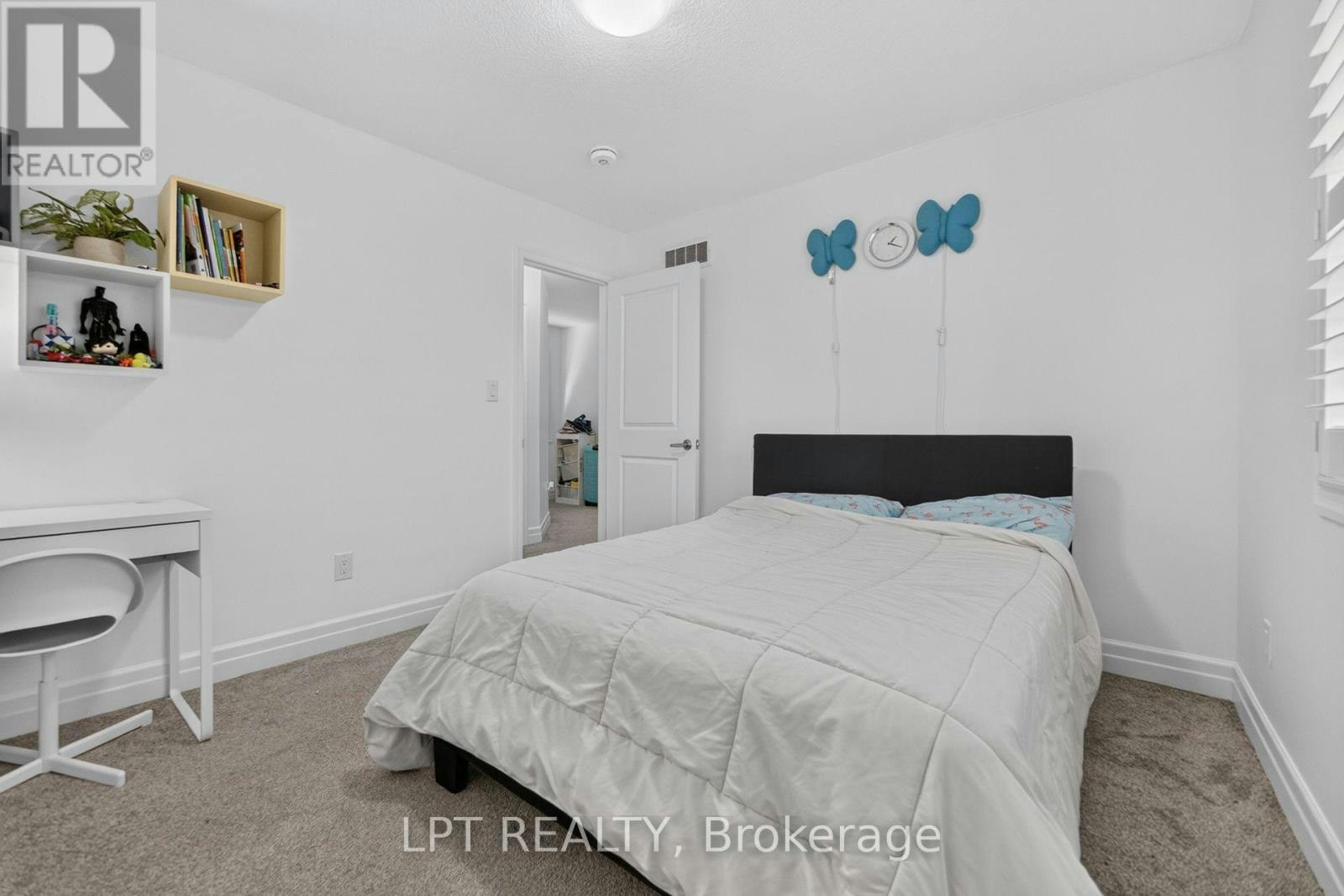 148 Hollybrook Trail S, Kitchener, ON, N2R 0M2 - 37