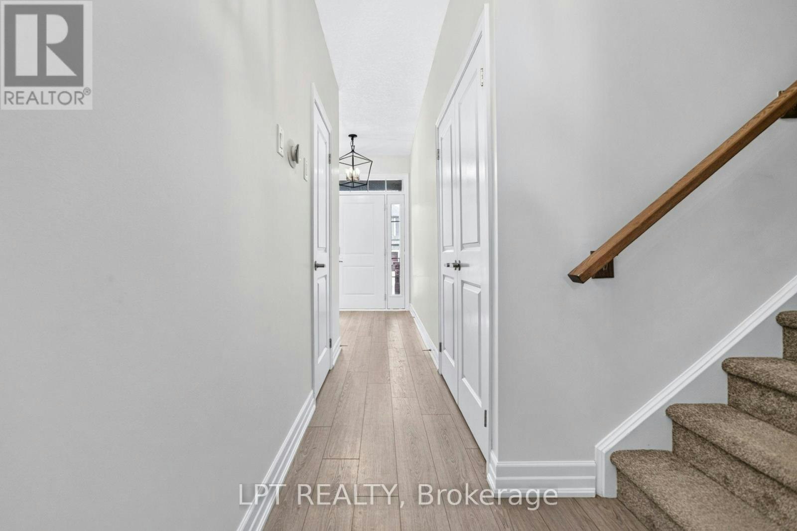 148 Hollybrook Trail S, Kitchener, ON, N2R 0M2 - 4