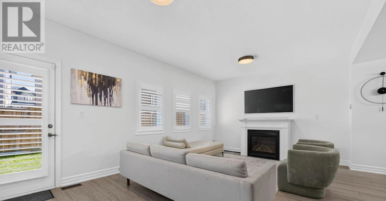 148 Hollybrook Trail S, Kitchener, ON, N2R 0M2 - 10