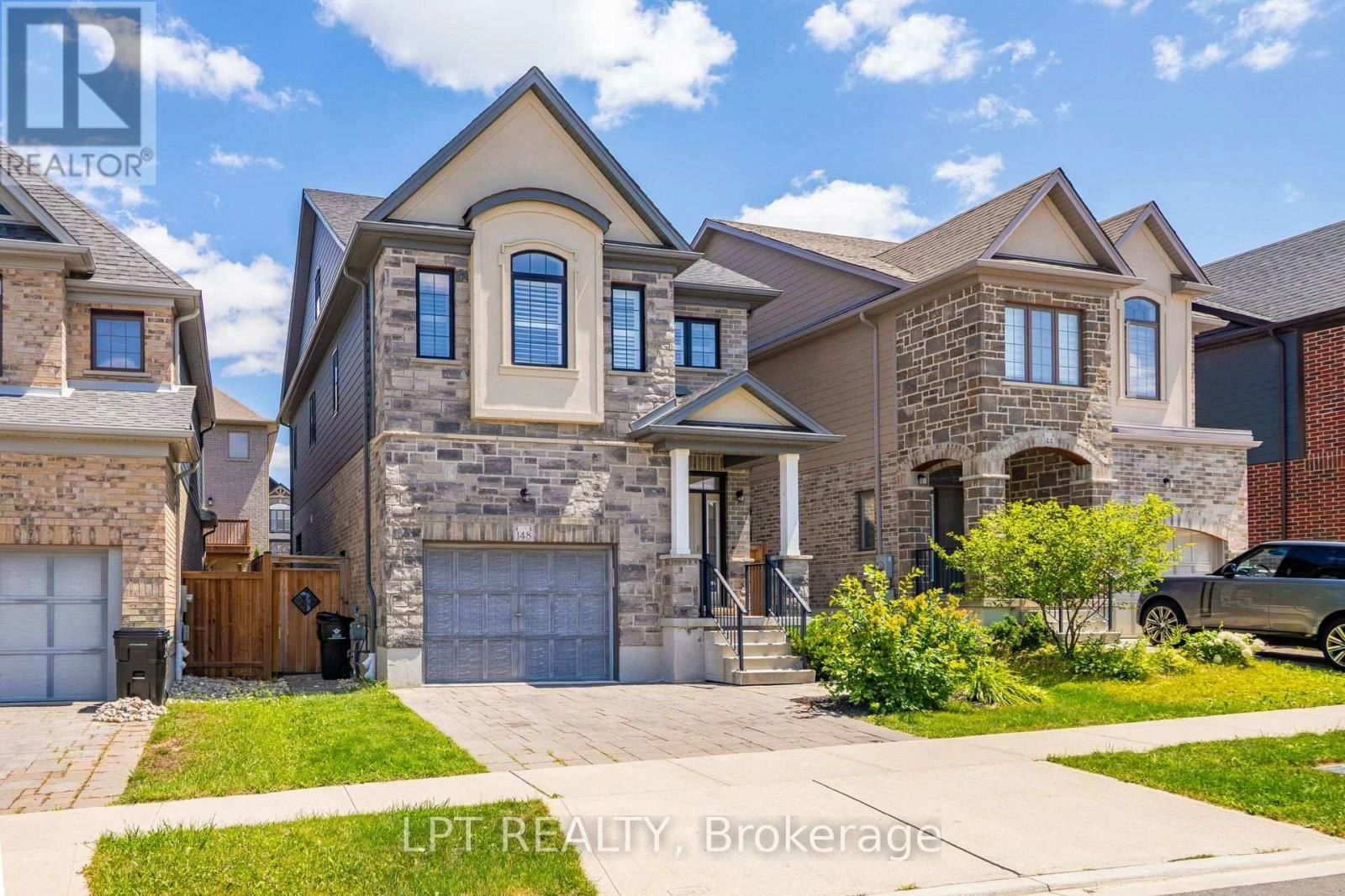 148 Hollybrook Trail S, Kitchener, ON, N2R 0M2 - 2