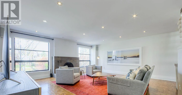 98 Sherwood Avenue, Toronto, ON, M4P 2A7 - 6