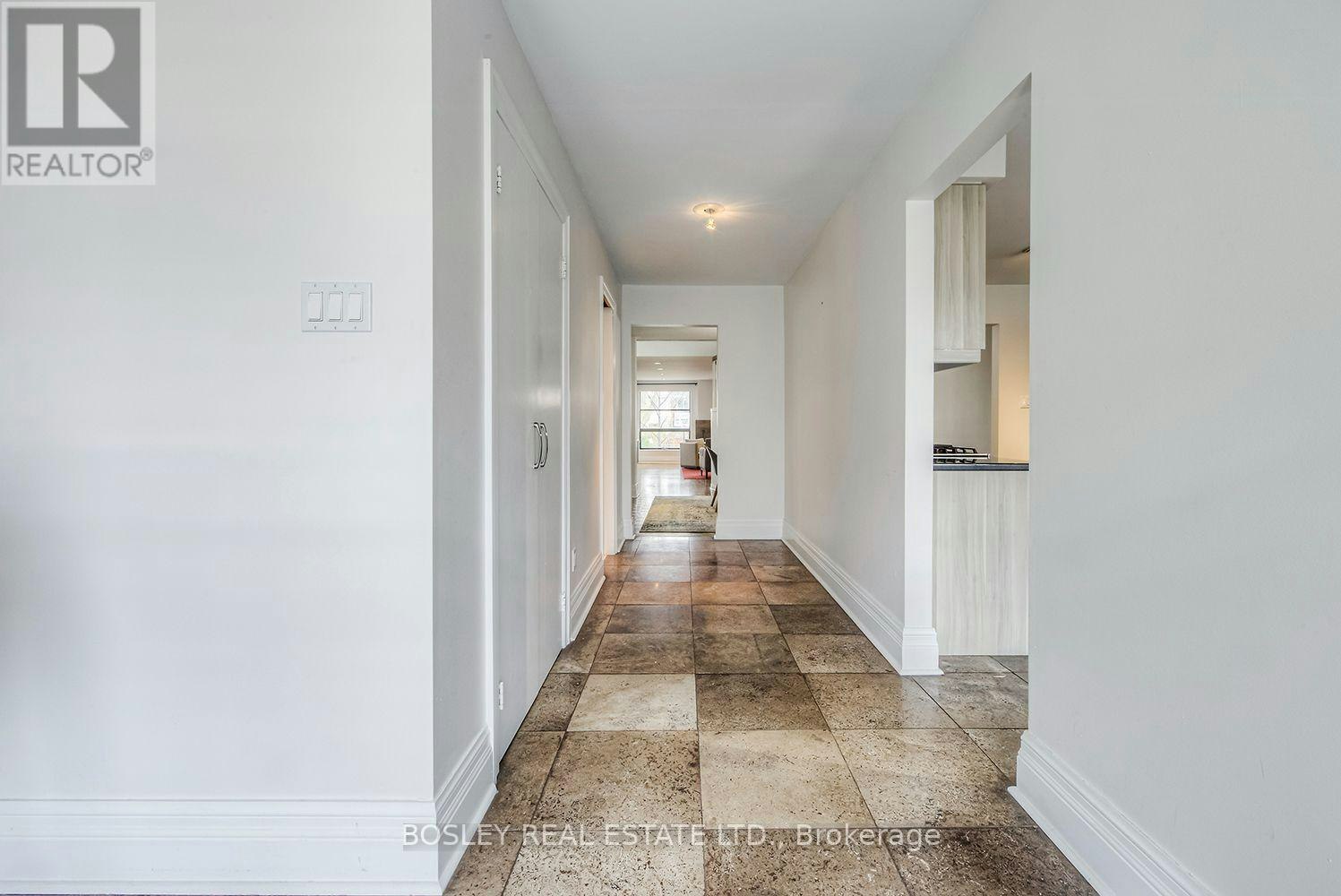 98 Sherwood Avenue, Toronto, ON, M4P 2A7 - 21