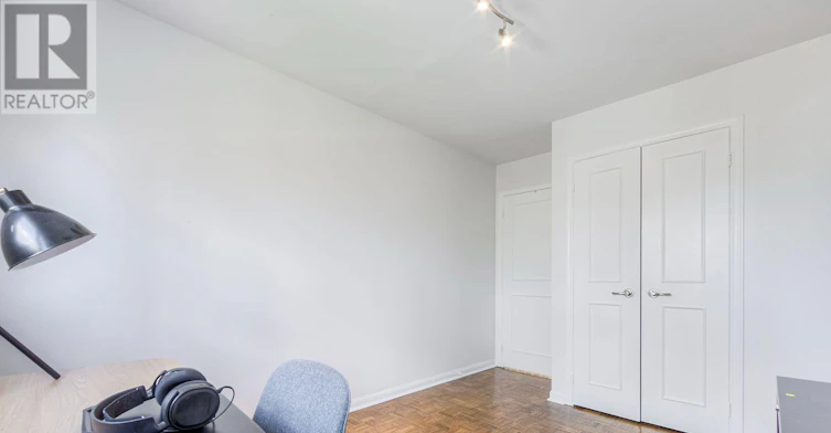 98 Sherwood Avenue, Toronto, ON, M4P 2A7 - 31