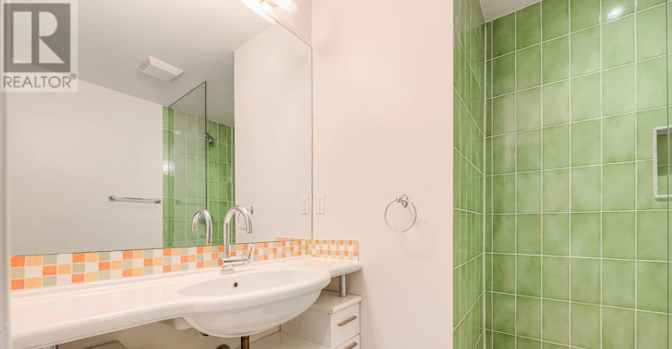 98 Sherwood Avenue, Toronto, ON, M4P 2A7 - 33