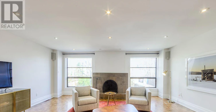 98 Sherwood Avenue, Toronto, ON, M4P 2A7 - 7