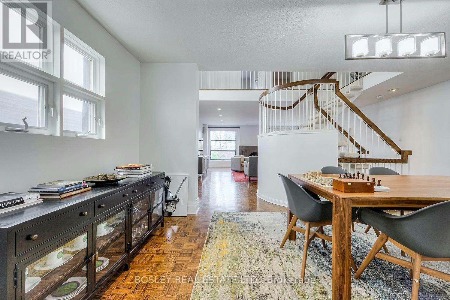 98 Sherwood Avenue, Toronto, ON, M4P 2A7 - 9