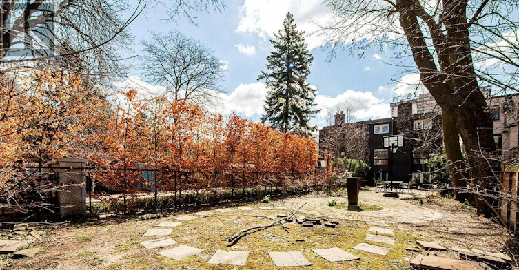98 Sherwood Avenue, Toronto, ON, M4P 2A7 - 47