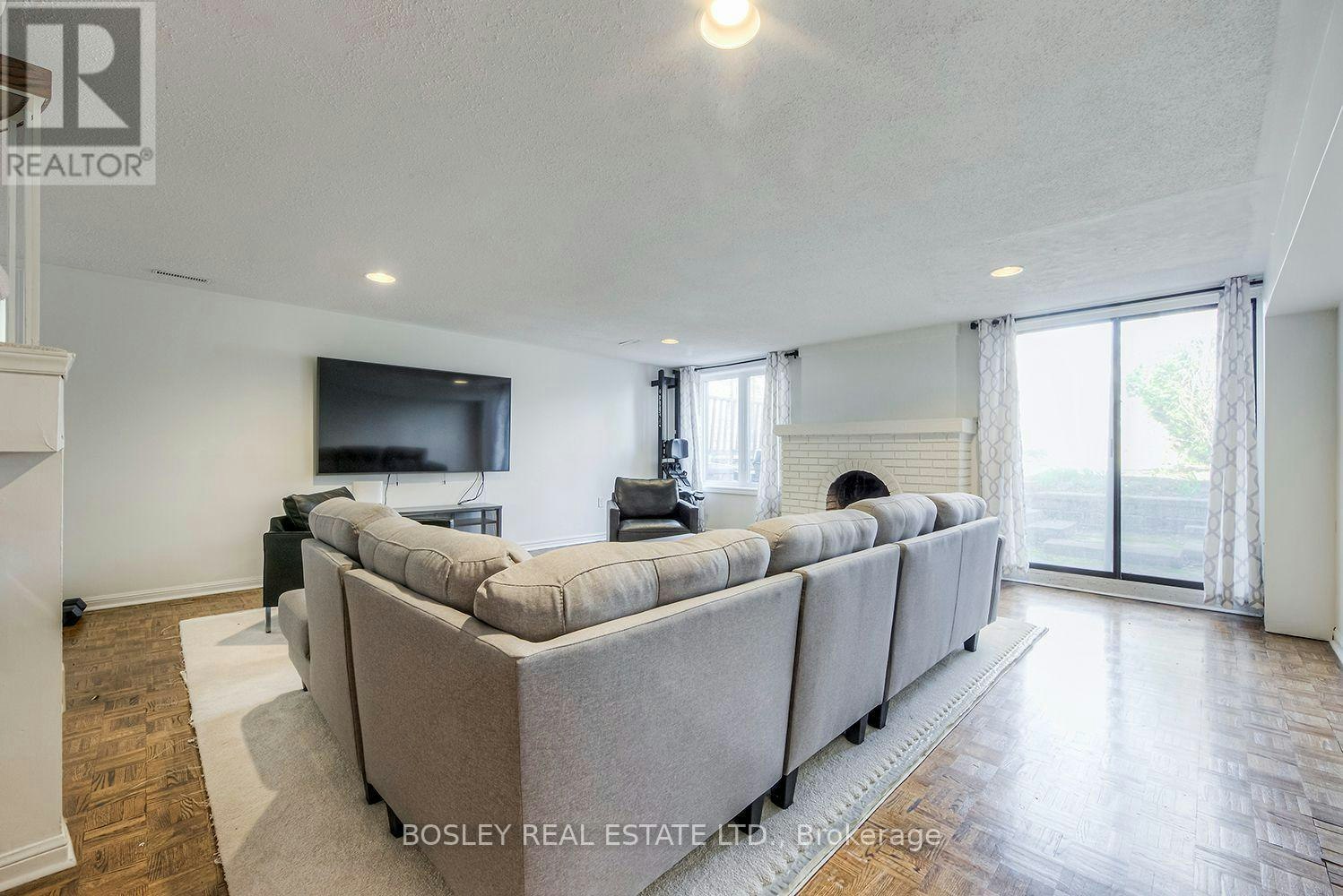 98 Sherwood Avenue, Toronto, ON, M4P 2A7 - 36