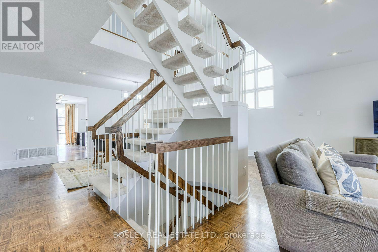 98 Sherwood Avenue, Toronto, ON, M4P 2A7 - 34