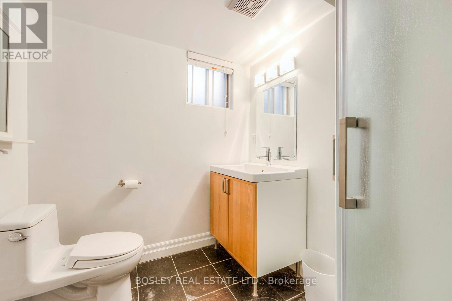 98 Sherwood Avenue, Toronto, ON, M4P 2A7 - 42
