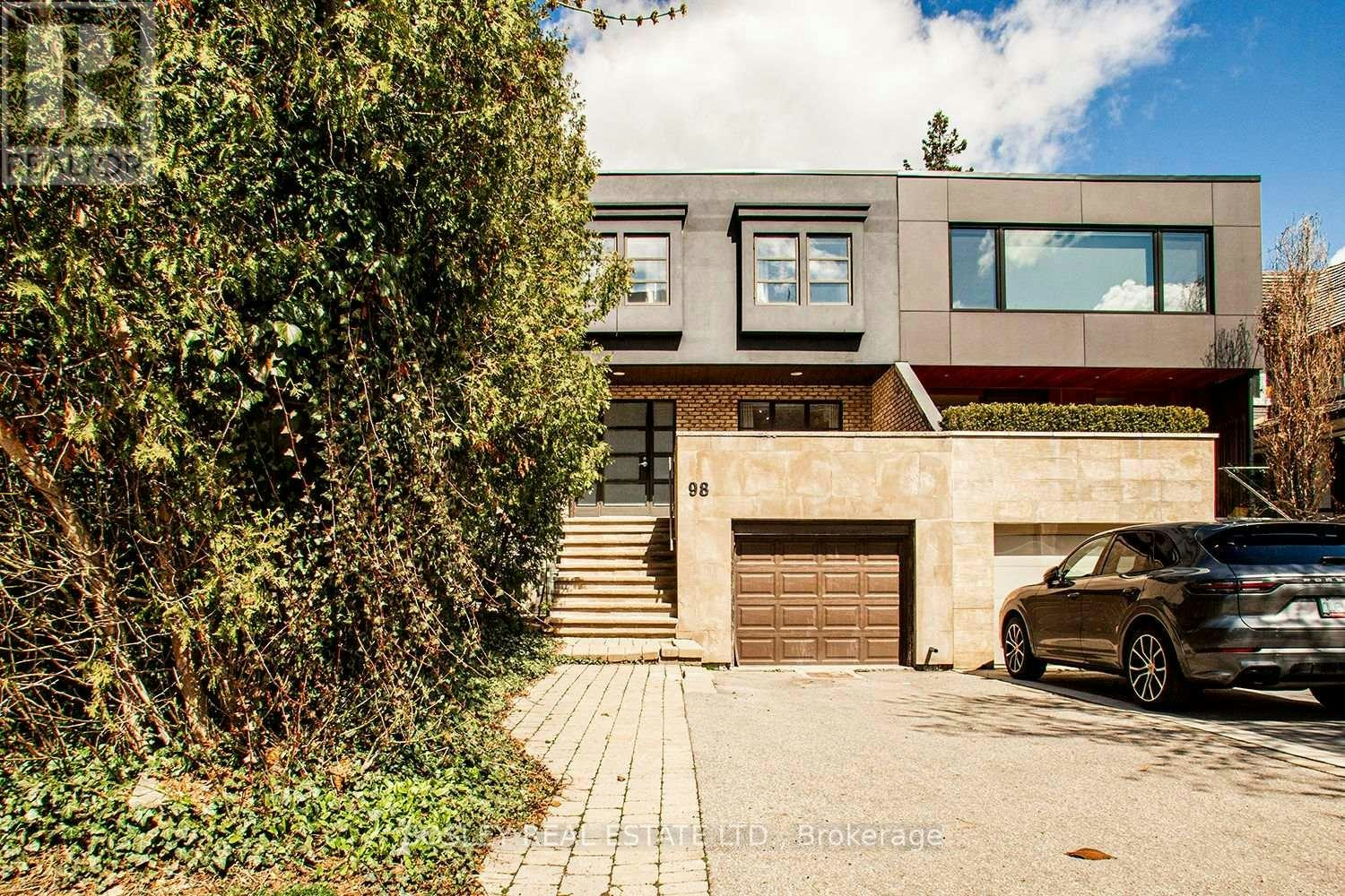 98 Sherwood Avenue, Toronto, ON, M4P 2A7 - 49