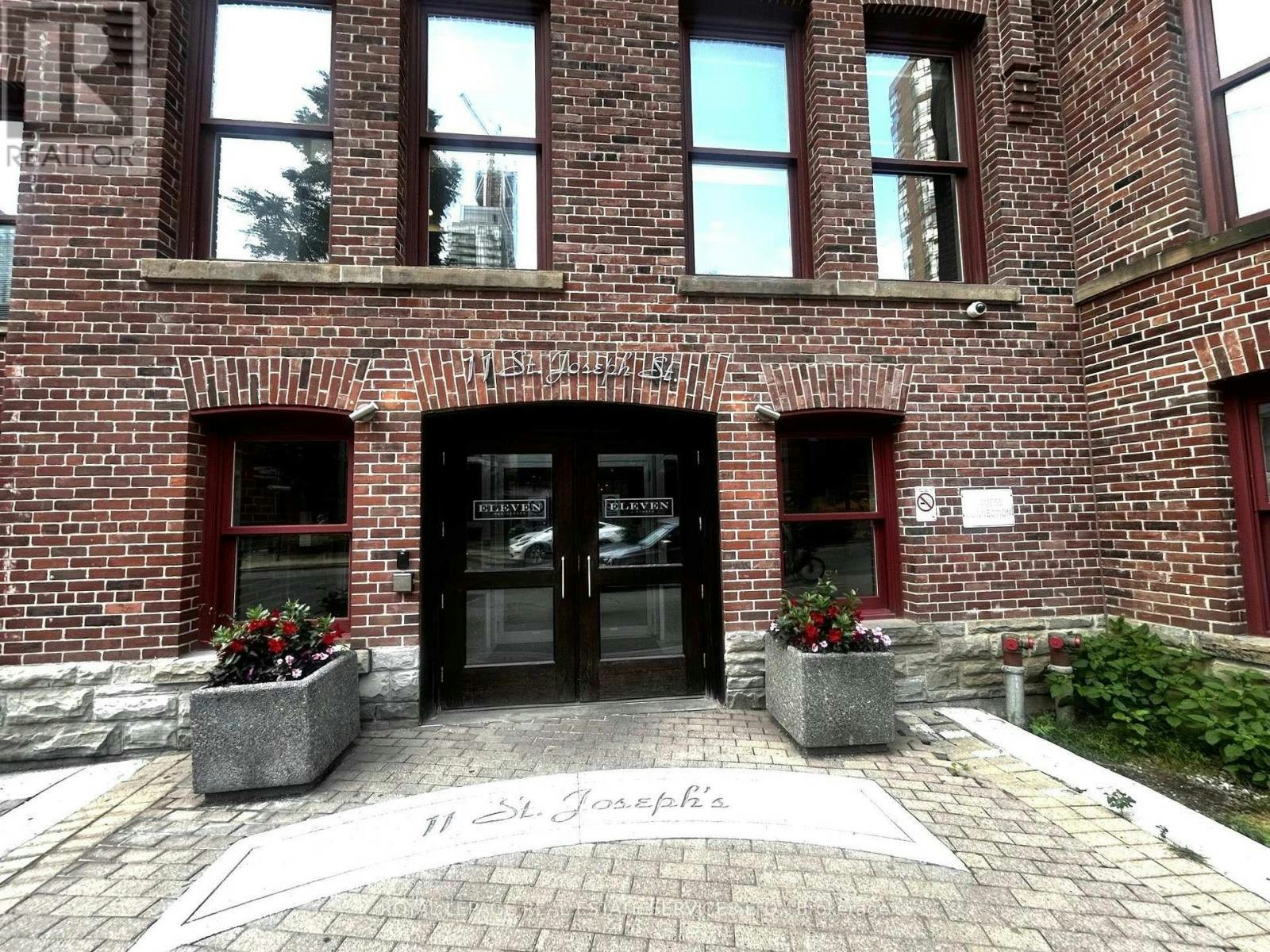 1404-11 St. Joseph Street, Toronto, ON, M4Y 3G4 - 2