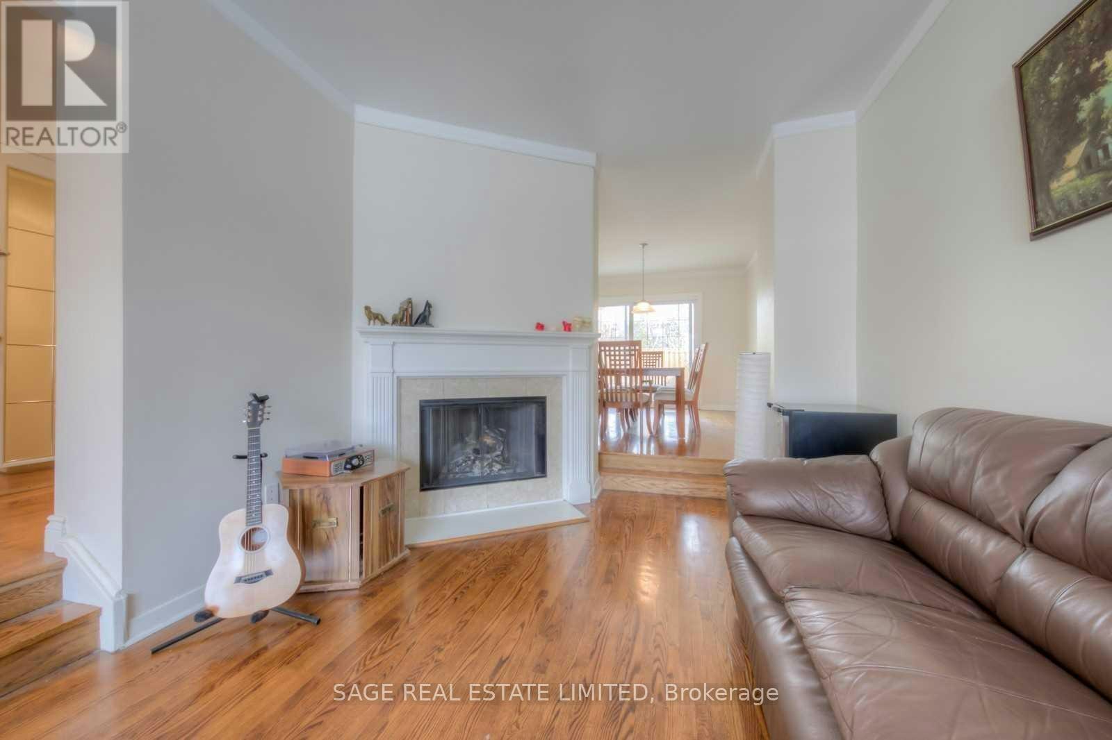 MAIN-230 Balliol Street, Toronto, ON, M4S 1C5 - 12