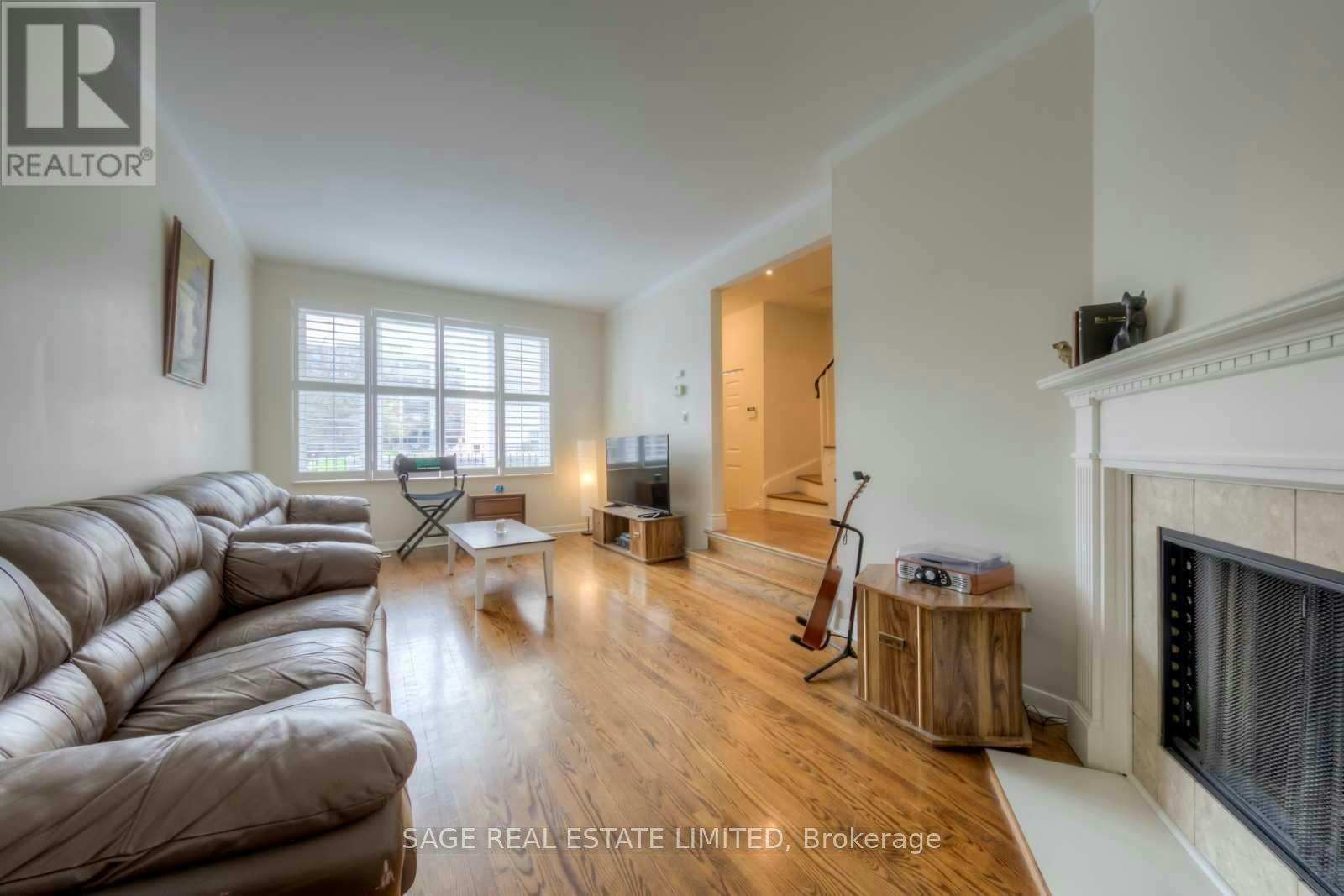 MAIN-230 Balliol Street, Toronto, ON, M4S 1C5 - 10