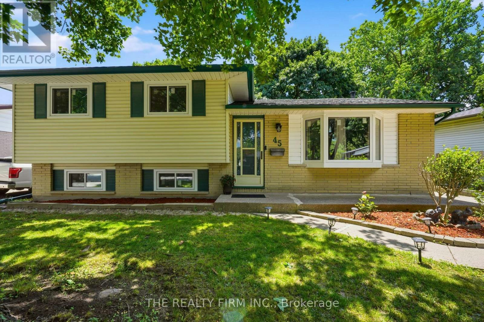 45 Amy Crescent, London, ON, N5Y 4A5 - 2