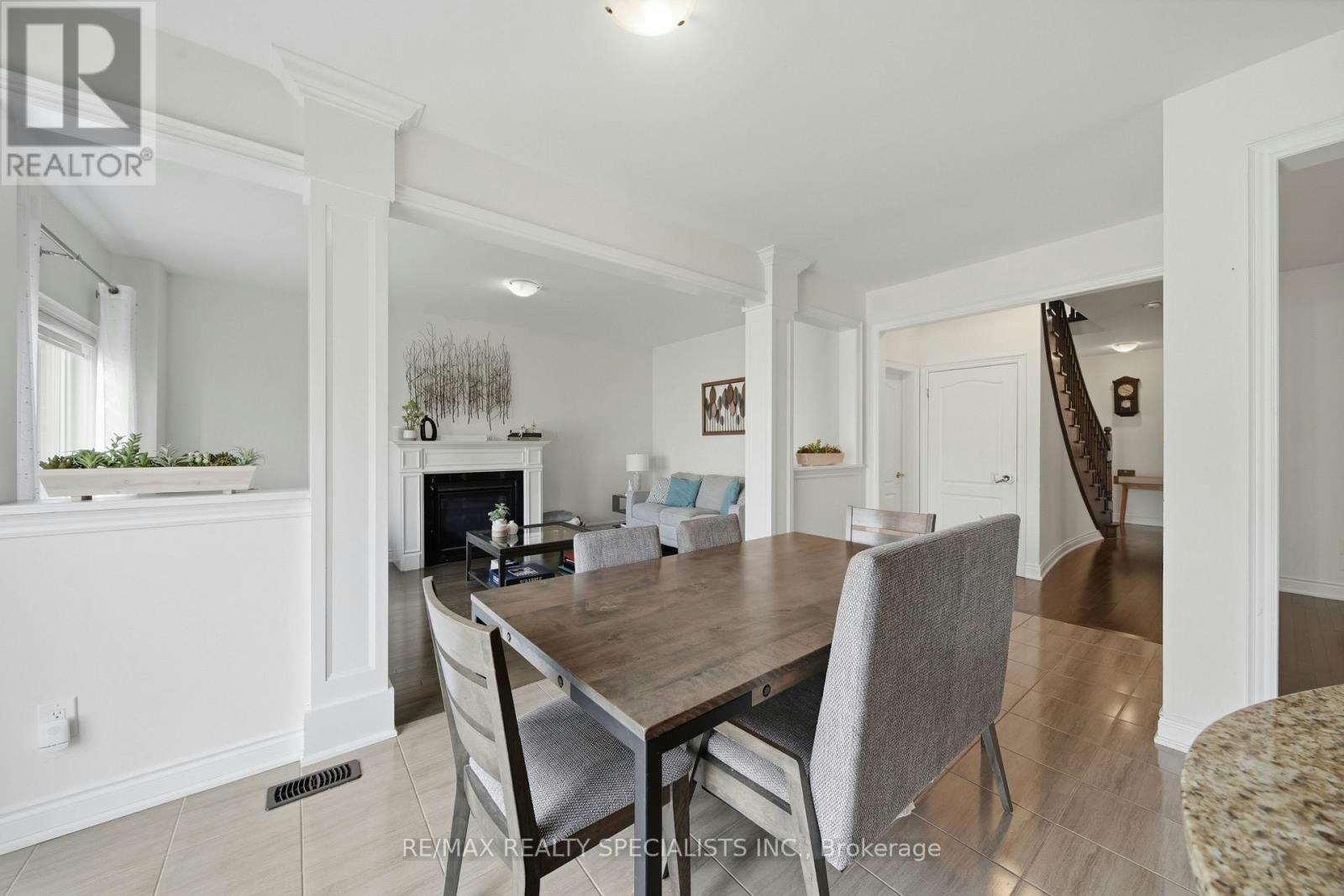 120 Milby Crescent, Bradford West Gwillimbury, ON, L3Z 0X8 - 12