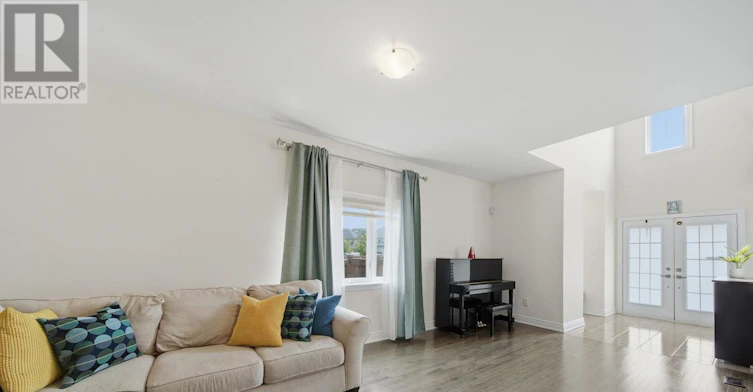 120 Milby Crescent, Bradford West Gwillimbury, ON, L3Z 0X8 - 4