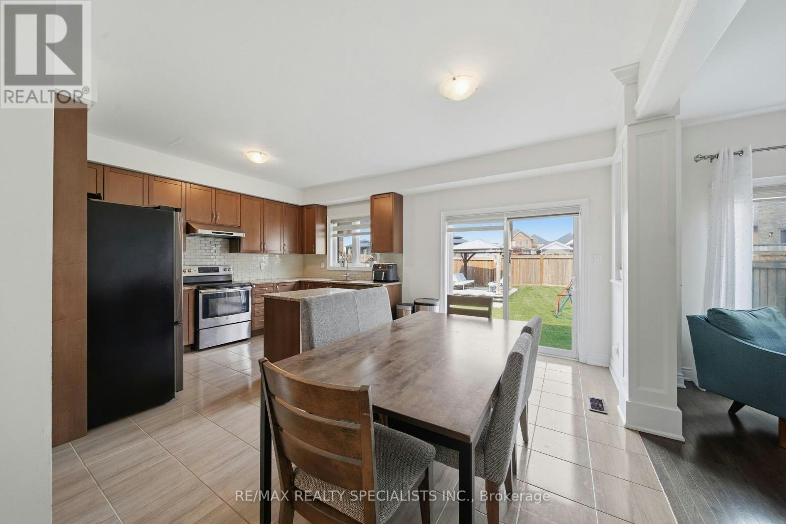 120 Milby Crescent, Bradford West Gwillimbury, ON, L3Z 0X8 - 9