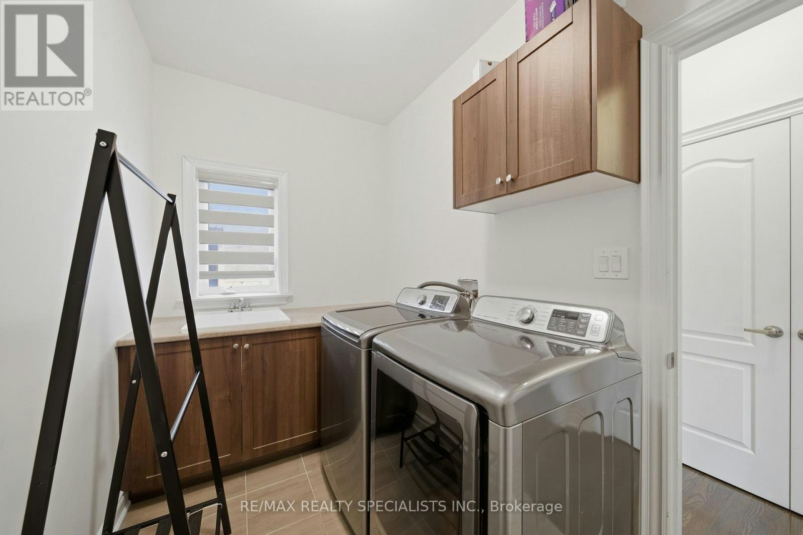 120 Milby Crescent, Bradford West Gwillimbury, ON, L3Z 0X8 - 6
