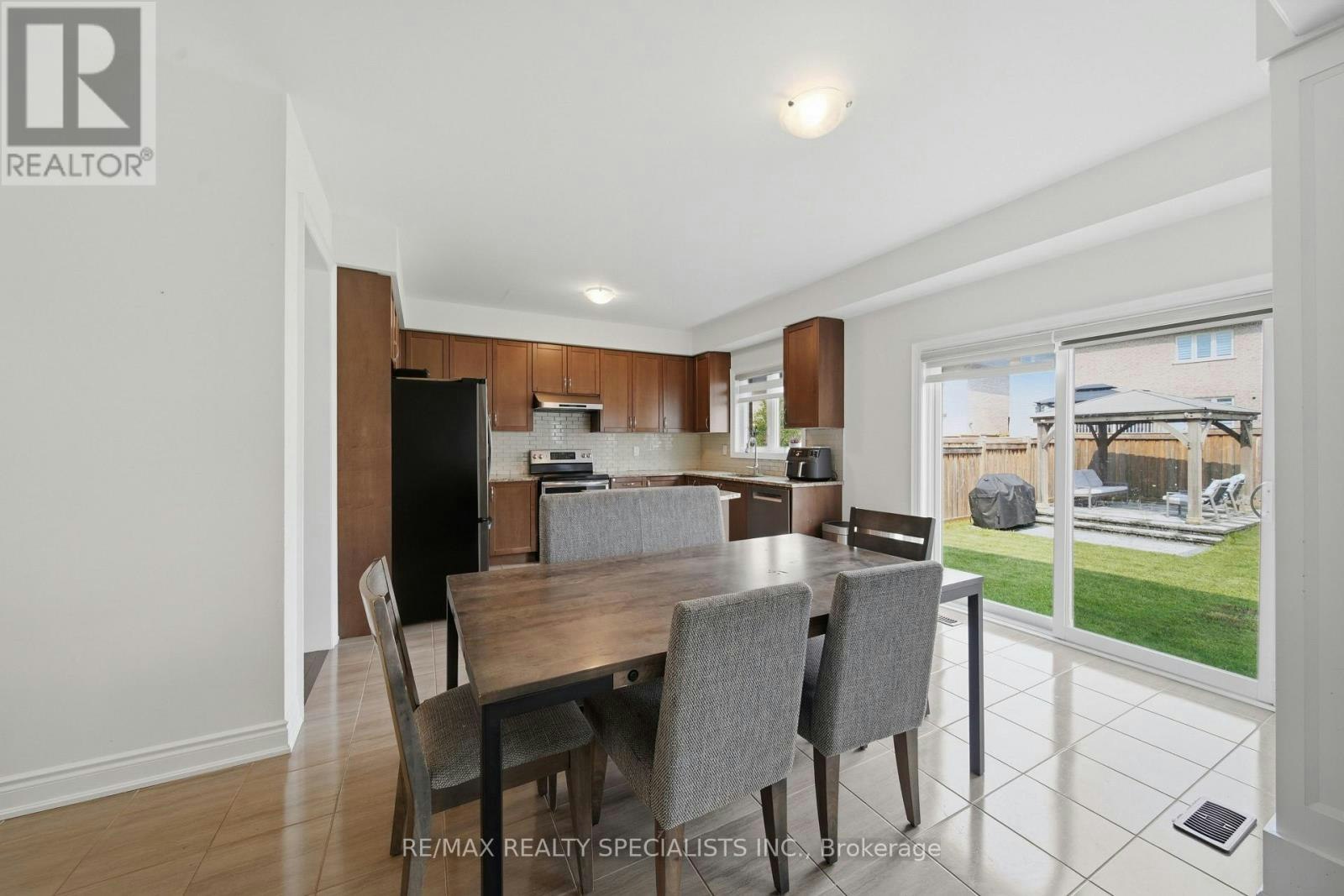 120 Milby Crescent, Bradford West Gwillimbury, ON, L3Z 0X8 - 15