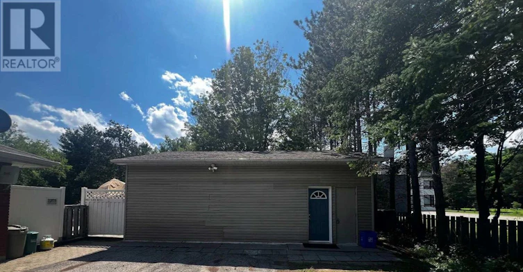 GARAGE-16632 York Durham Line N, Uxbridge, ON, L4A 3L8