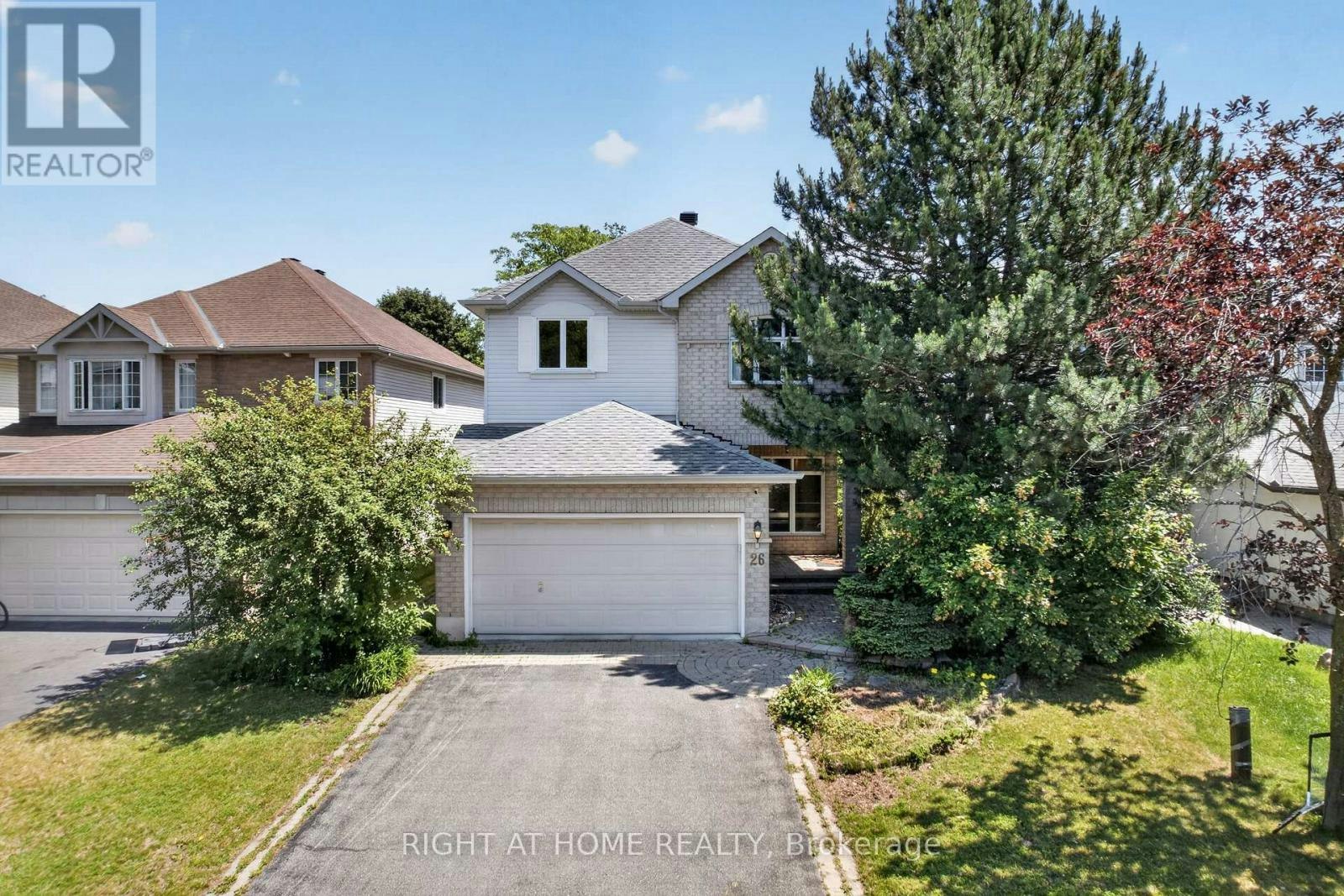 26 Evanshen Crescent, Ottawa, ON, K2K 2Z6