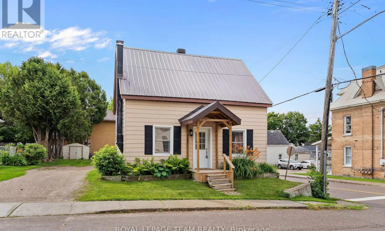 145 Munroe Avenue W
