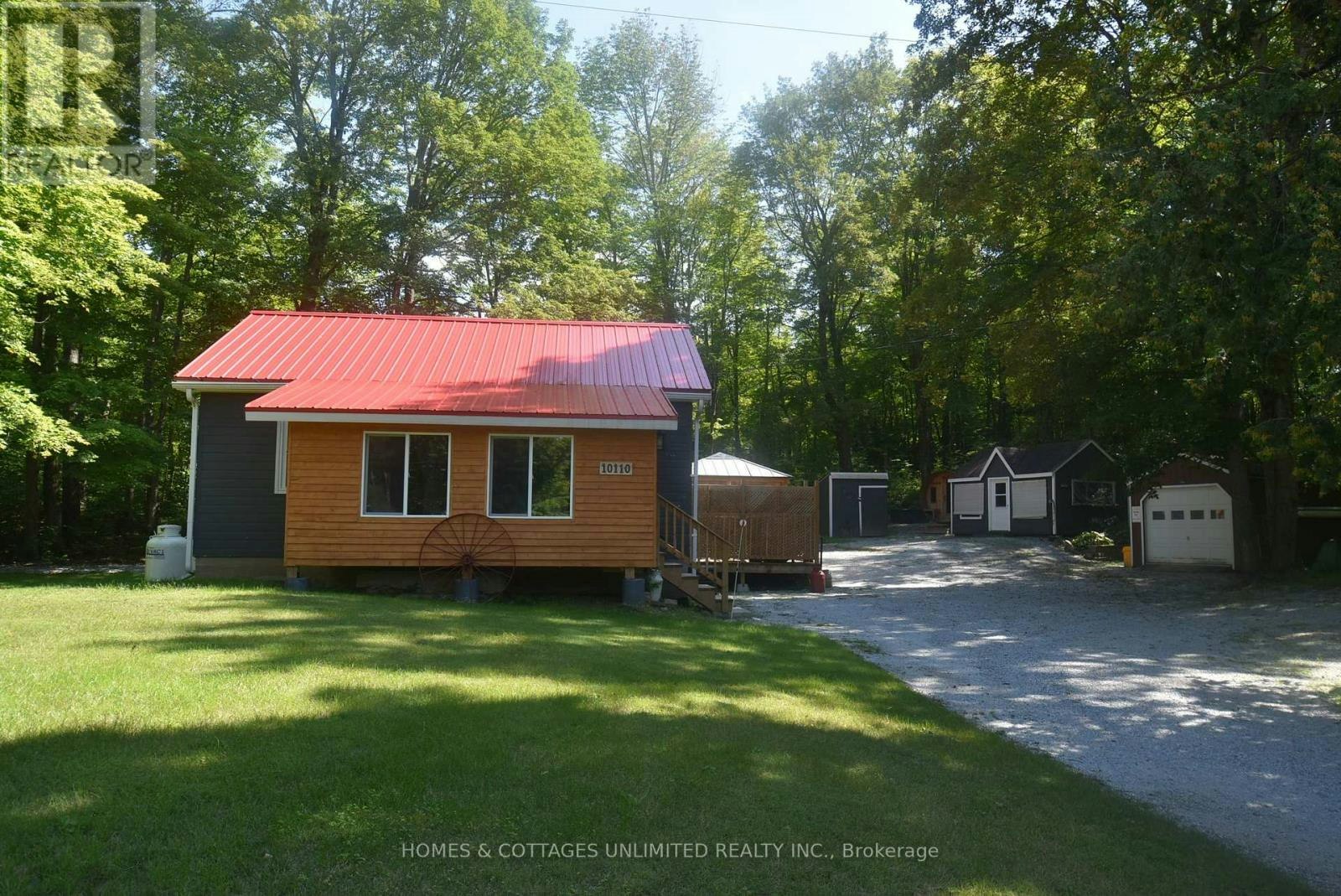 10110 509 Road N, North Frontenac, ON, K0H 2J0