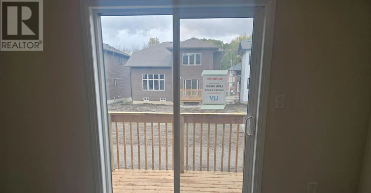 3063 Sandy Acres Avenue, Severn, ON, L3V 6H3 - 4